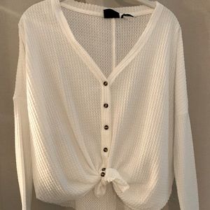 Botton down long sleeve shirt